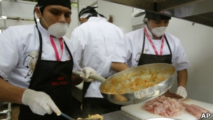 Большинство перуанцев обожает мясные блюда из говядины, курятины и свинины